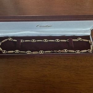 Beautiful 14 karat gold necklace